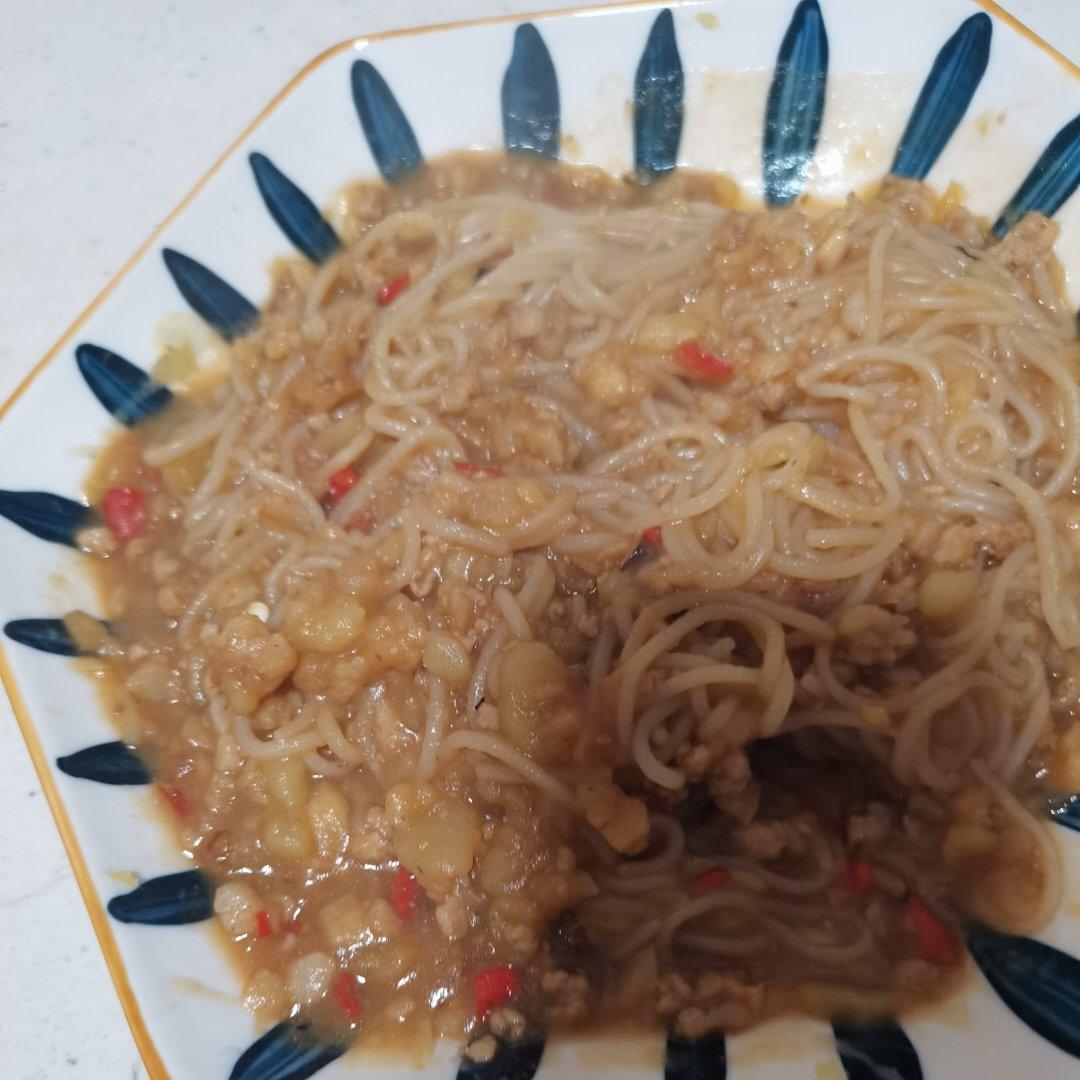 大人小孩爱吃的土豆泥拌面