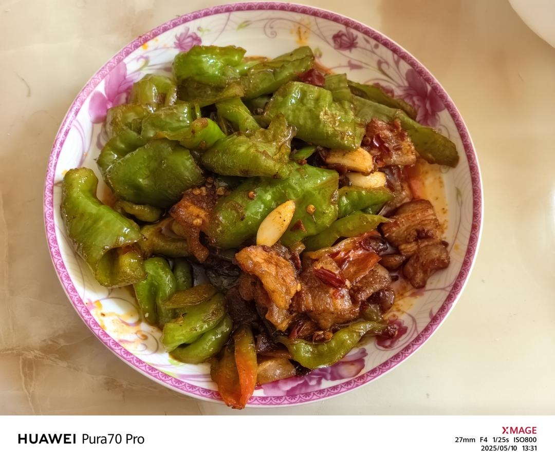 😍超好吃！还原费大厨辣椒炒肉！