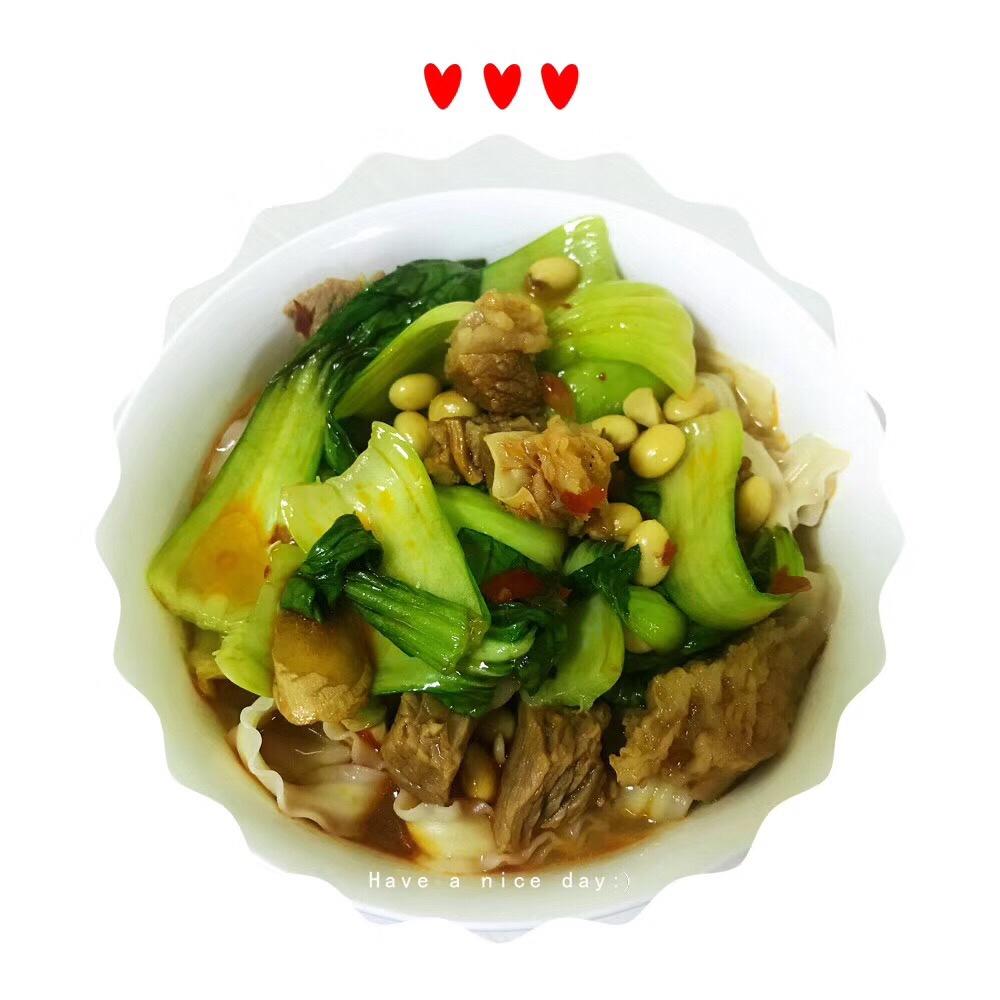 红烧牛肉刀削面