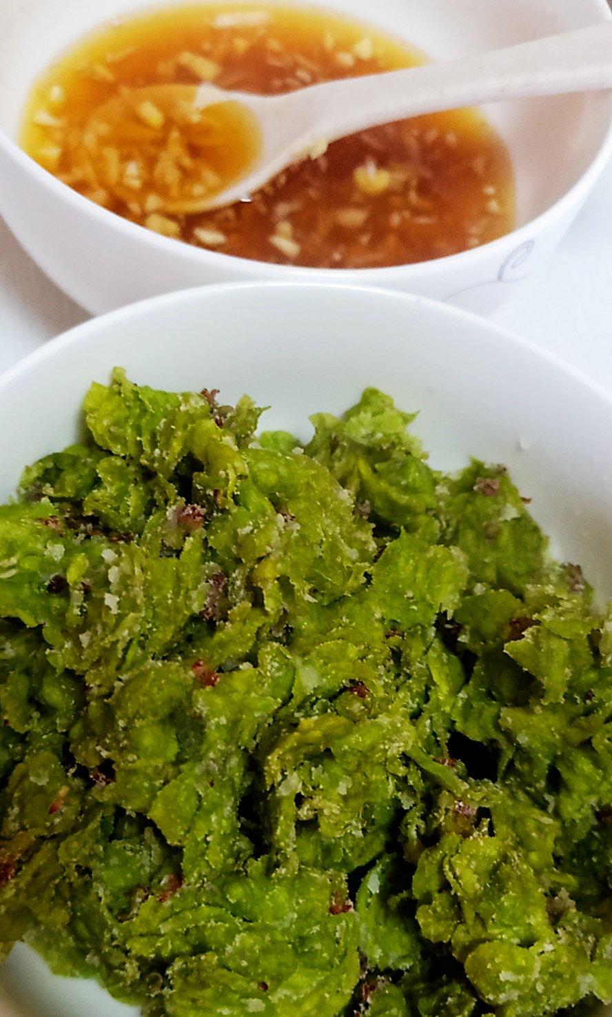 小乐儿521做的蒸榆钱