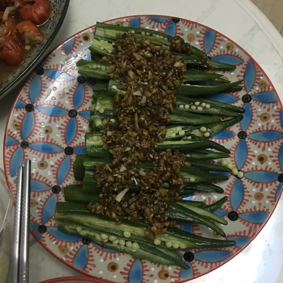 家常菜～蒜香秋葵