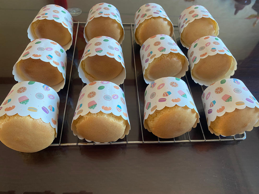 纸杯蛋糕 8寸戚风蛋糕的量