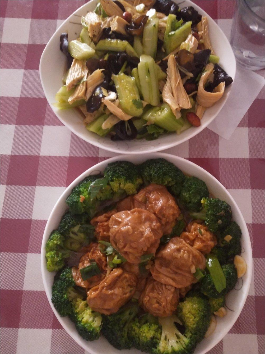 红烧油面筋塞肉