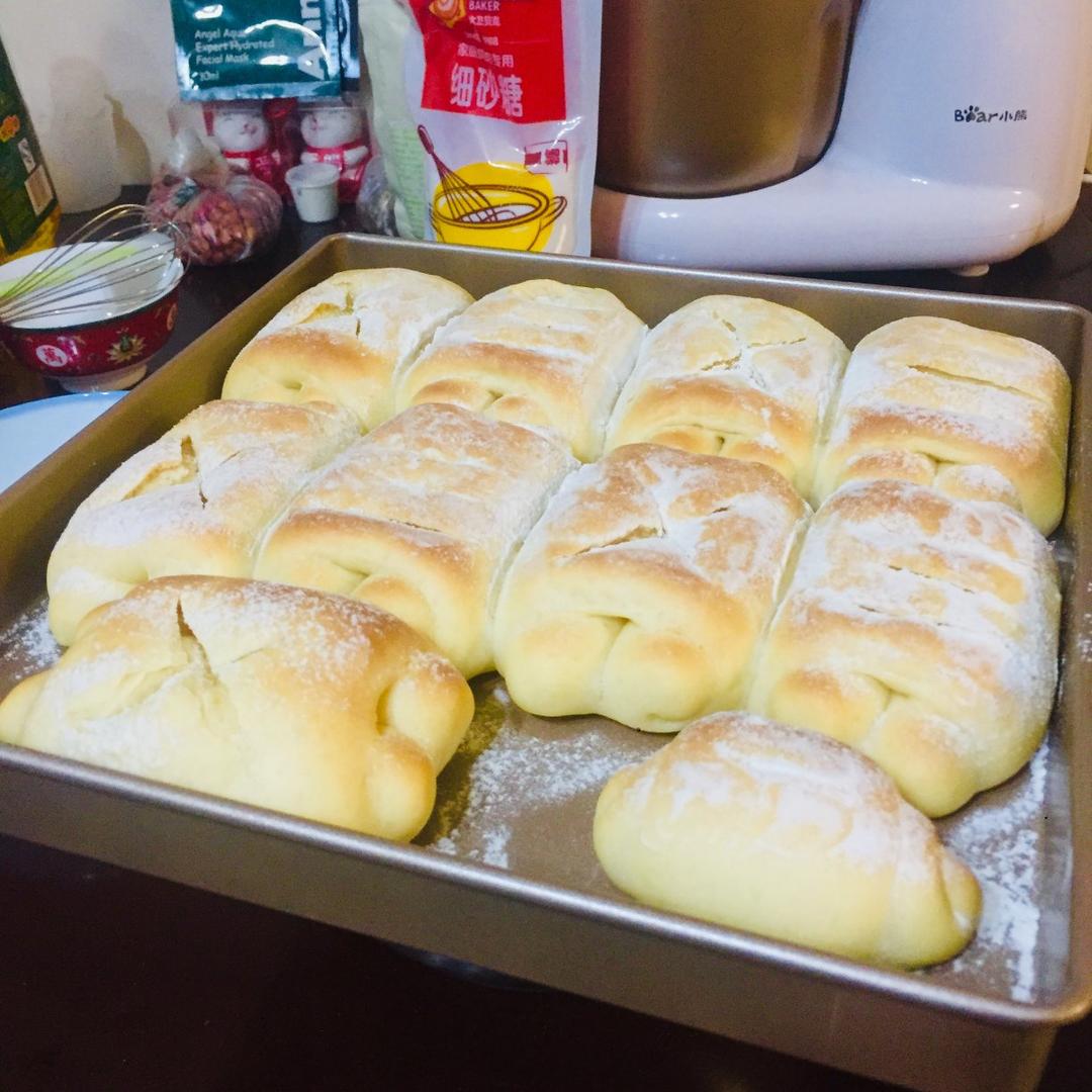 软到不知所措的牛奶卷