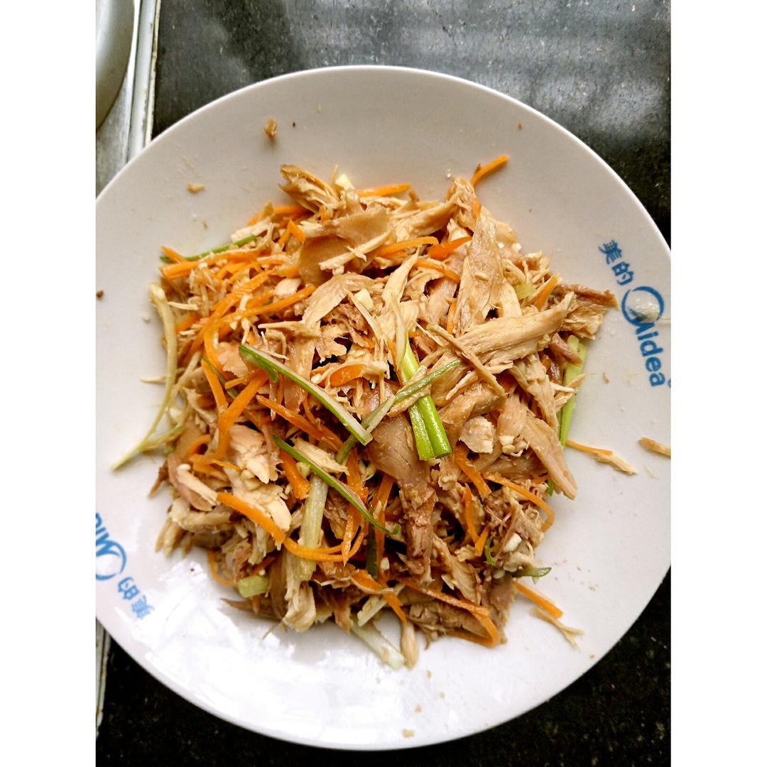 减脂健身｜凉拌手撕鸡丝（香辣&麻油版）