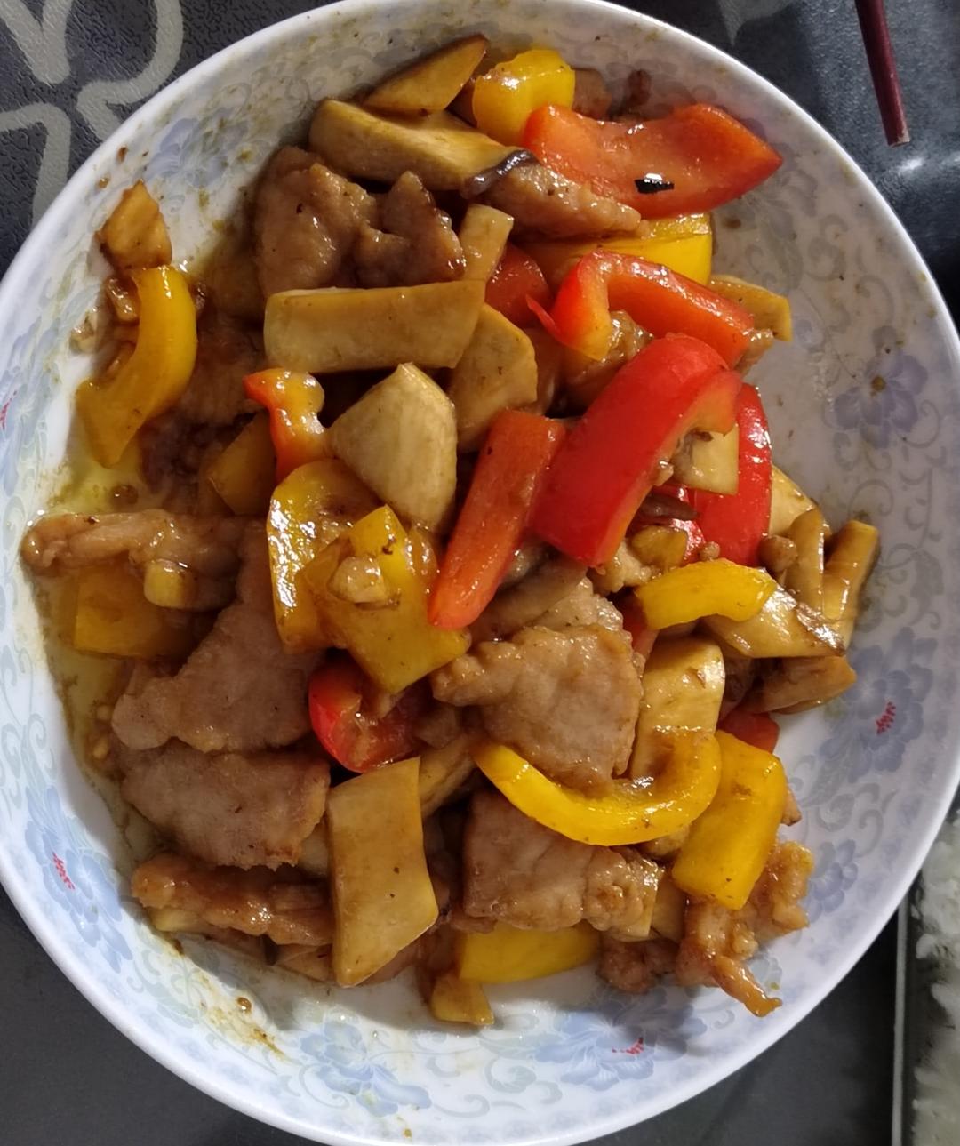 杏鲍菇炒肉片