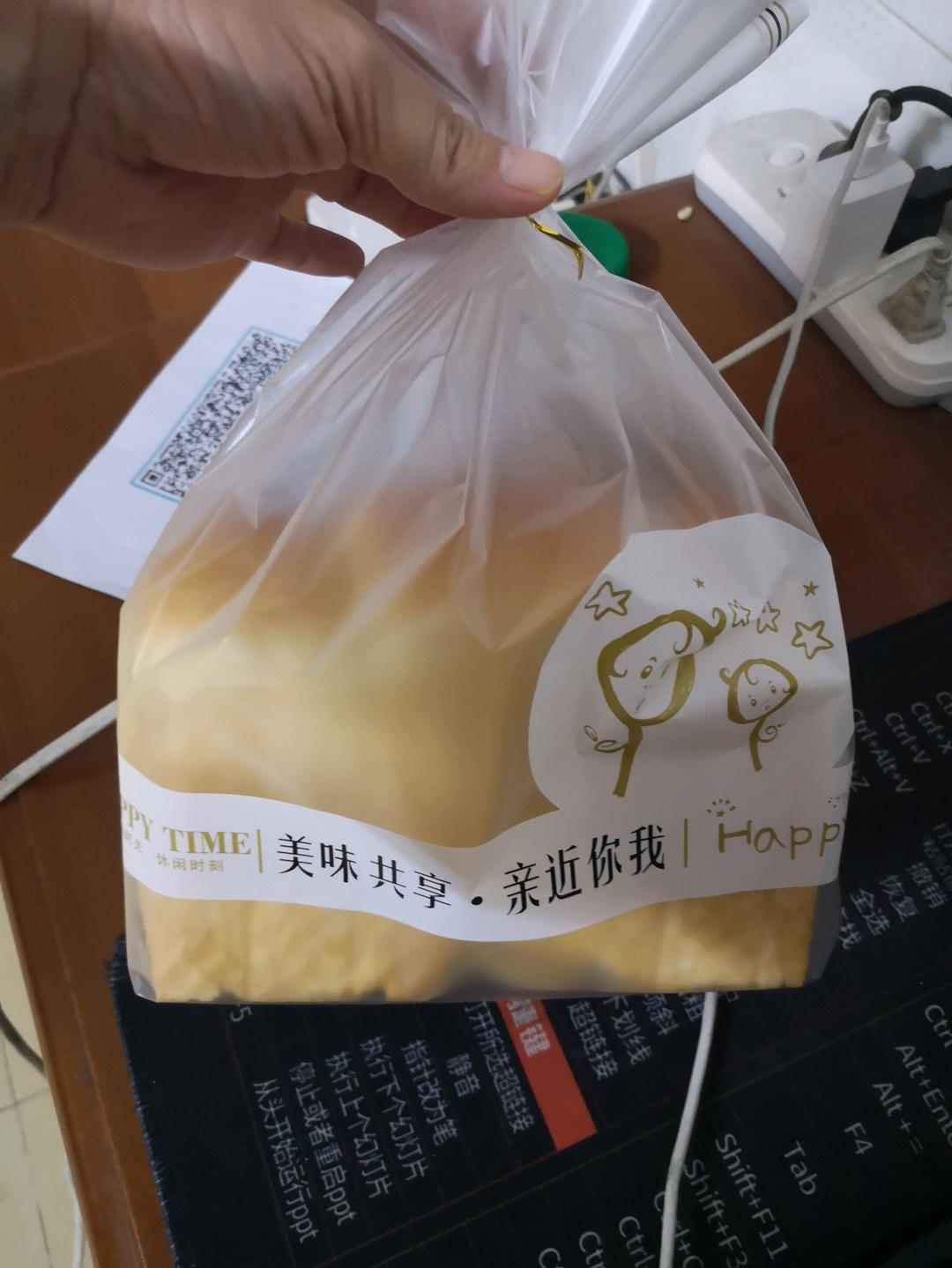 奶香纯粹的重料淡奶油吐司