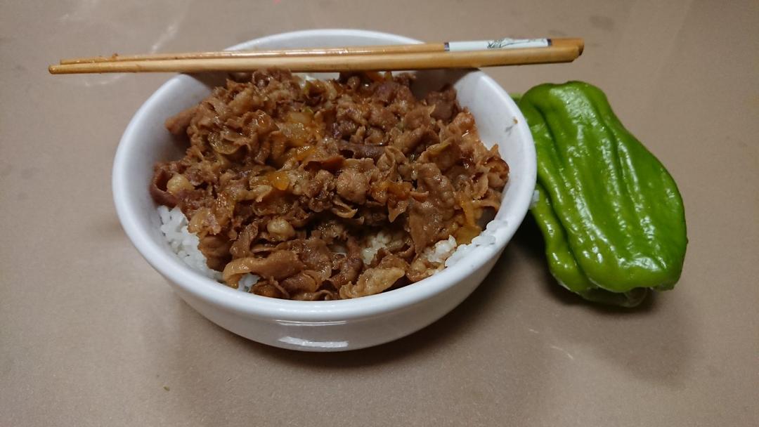 吉野家牛肉饭（牛丼）