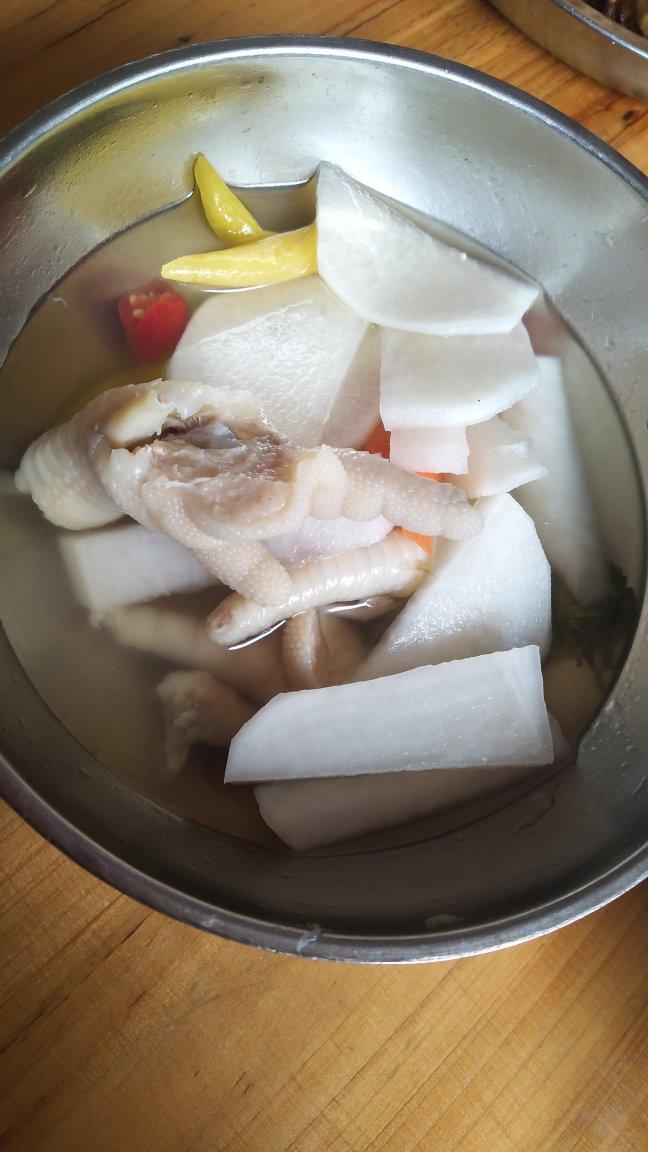柠檬泡脚鸡爪