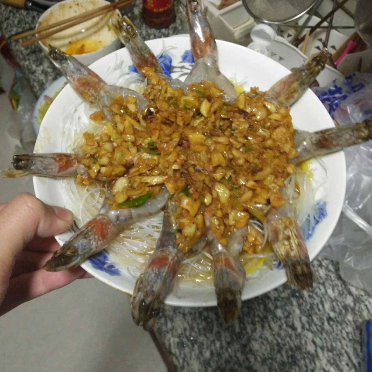 蒜蓉粉丝蒸虾