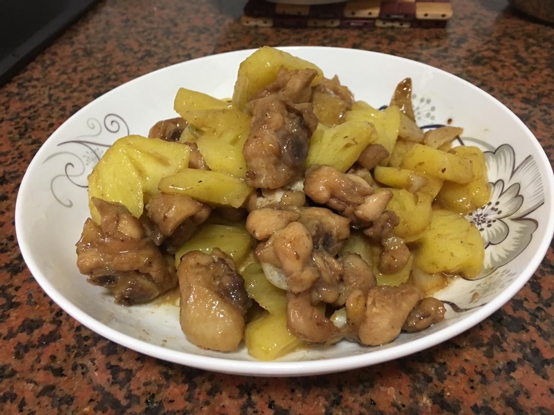 梅花陆做的菠萝炒鸡胸肉