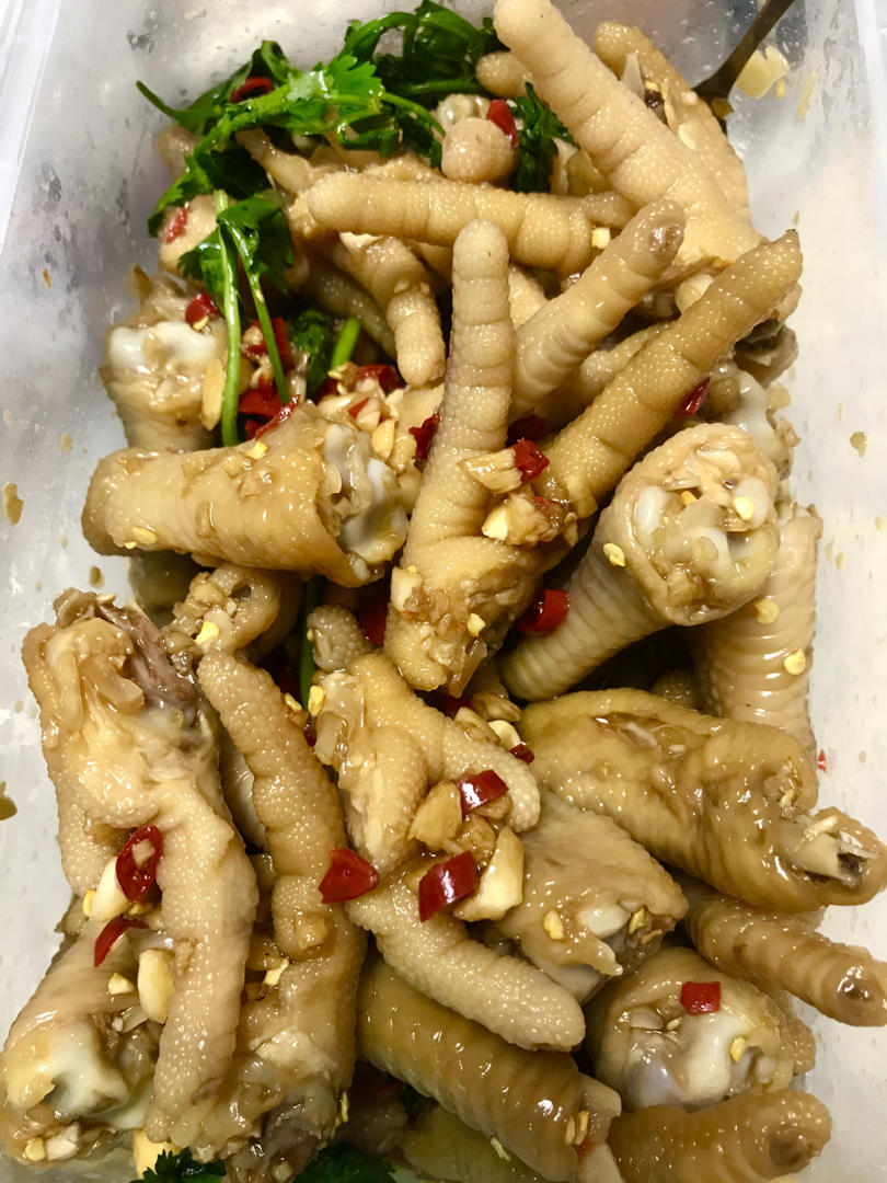 绝对不会后悔的酸辣鸡爪