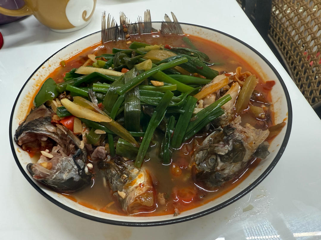 小河帮的葱葱鲫鱼