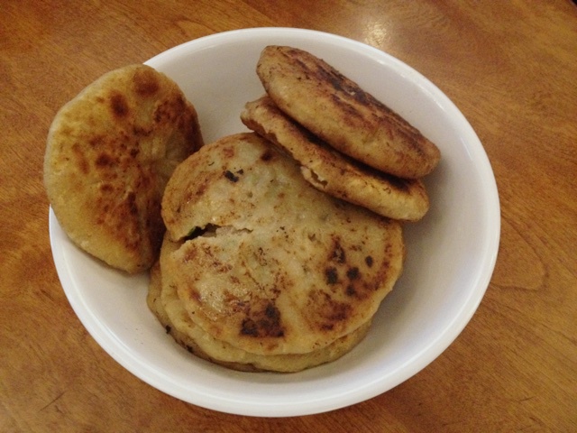 韭菜鸡蛋馅饼