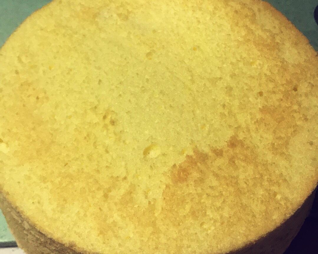 八寸戚风一个➕四寸戚风两个的做法
