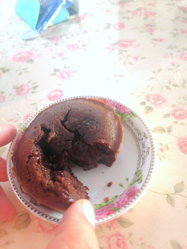 巧克力流心蛋糕