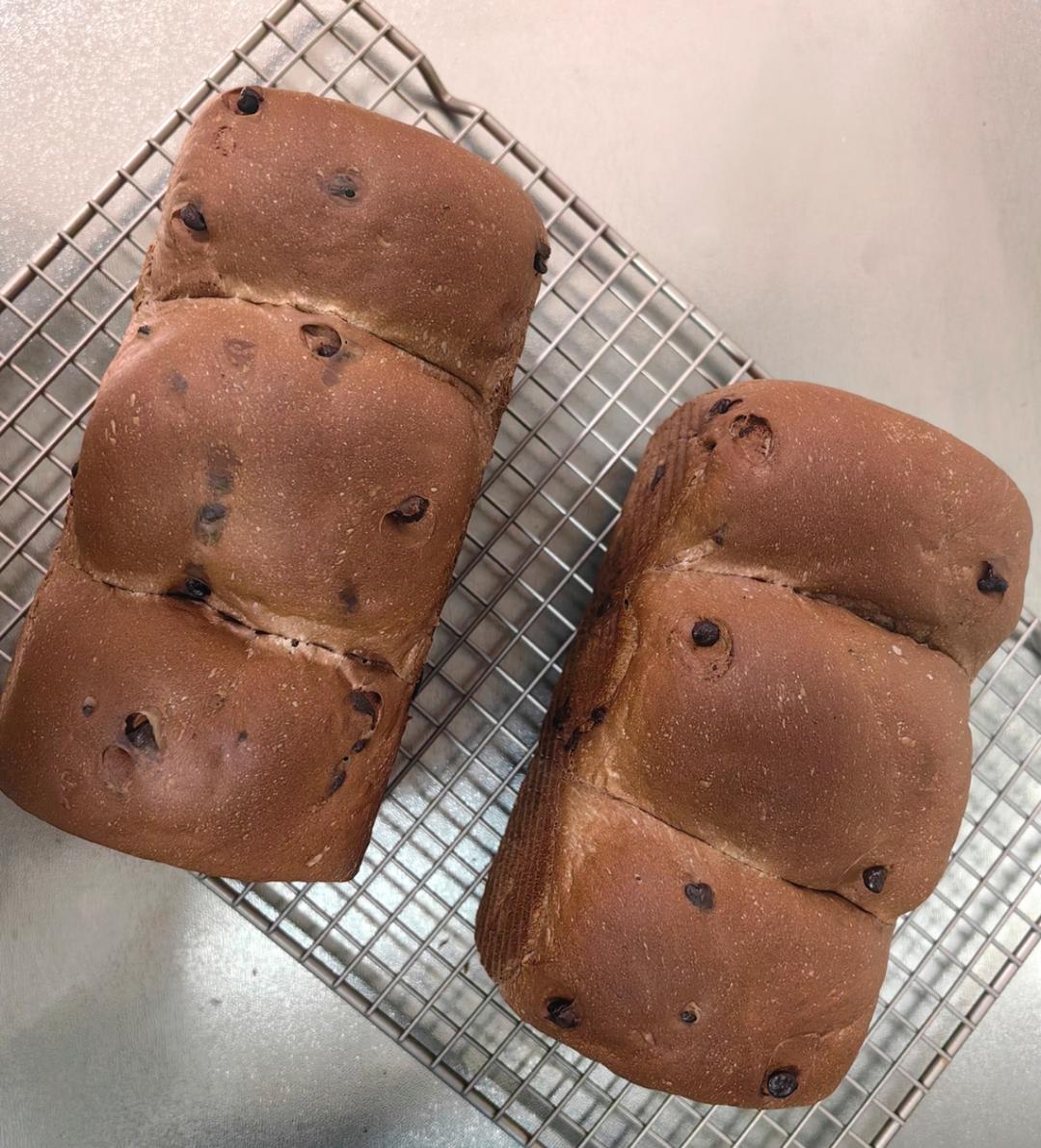 巨~巨好吃的巧克力奶油吐司