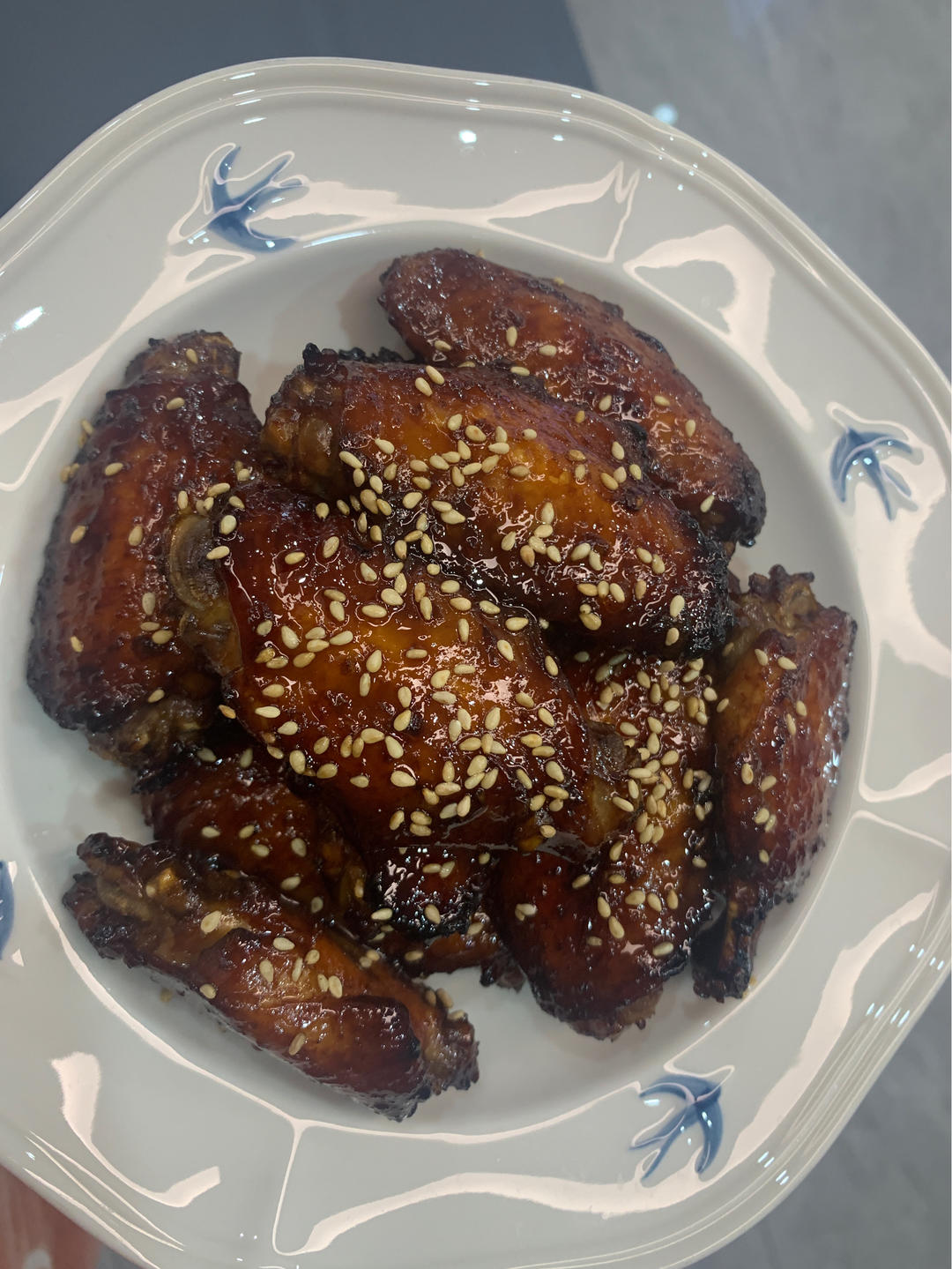 无比鲜嫩多汁的蒜香蜜汁鸡翅