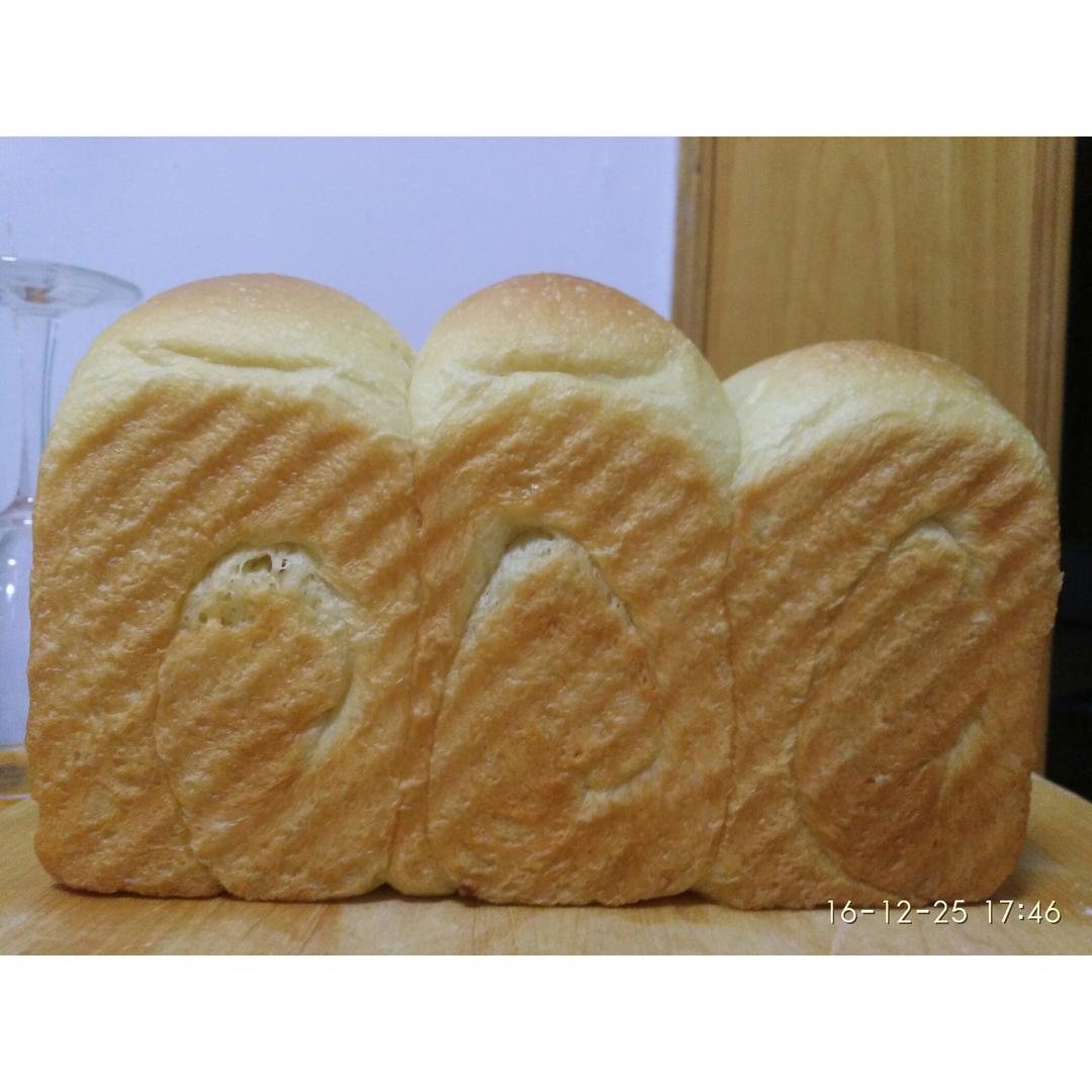 酸奶油吐司~天然酵种(或波兰种)