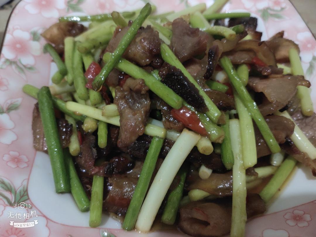 蒜苔炒腊肉