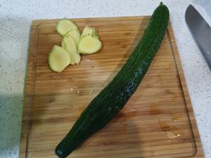 金钱黄瓜🥒的做法 步骤1