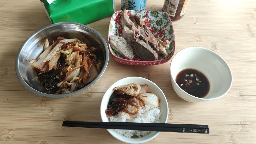 白菜炖粉条子