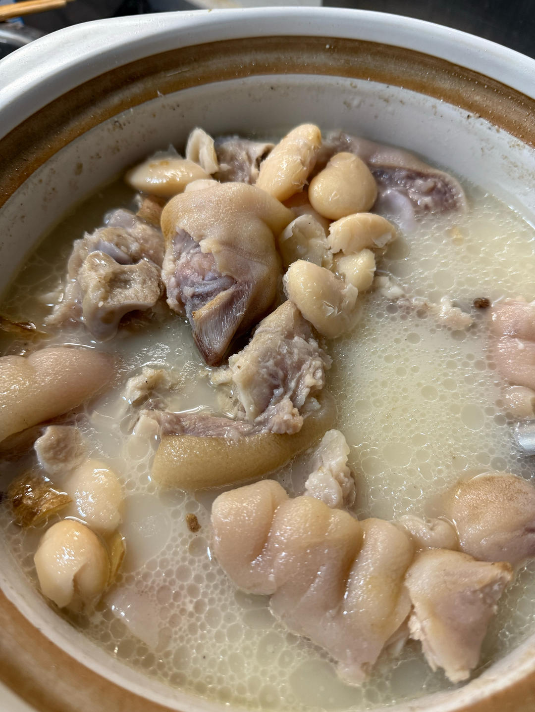 雪豆炖猪蹄——出白汤的关键所在