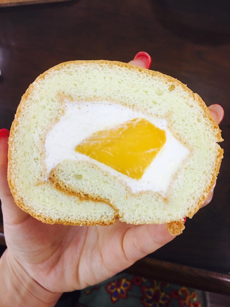 经典小山蛋糕卷