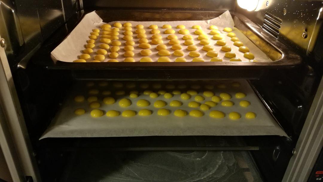 宝宝辅食系列～蛋黄溶豆