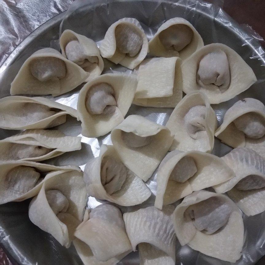 元宝馄饨的包法