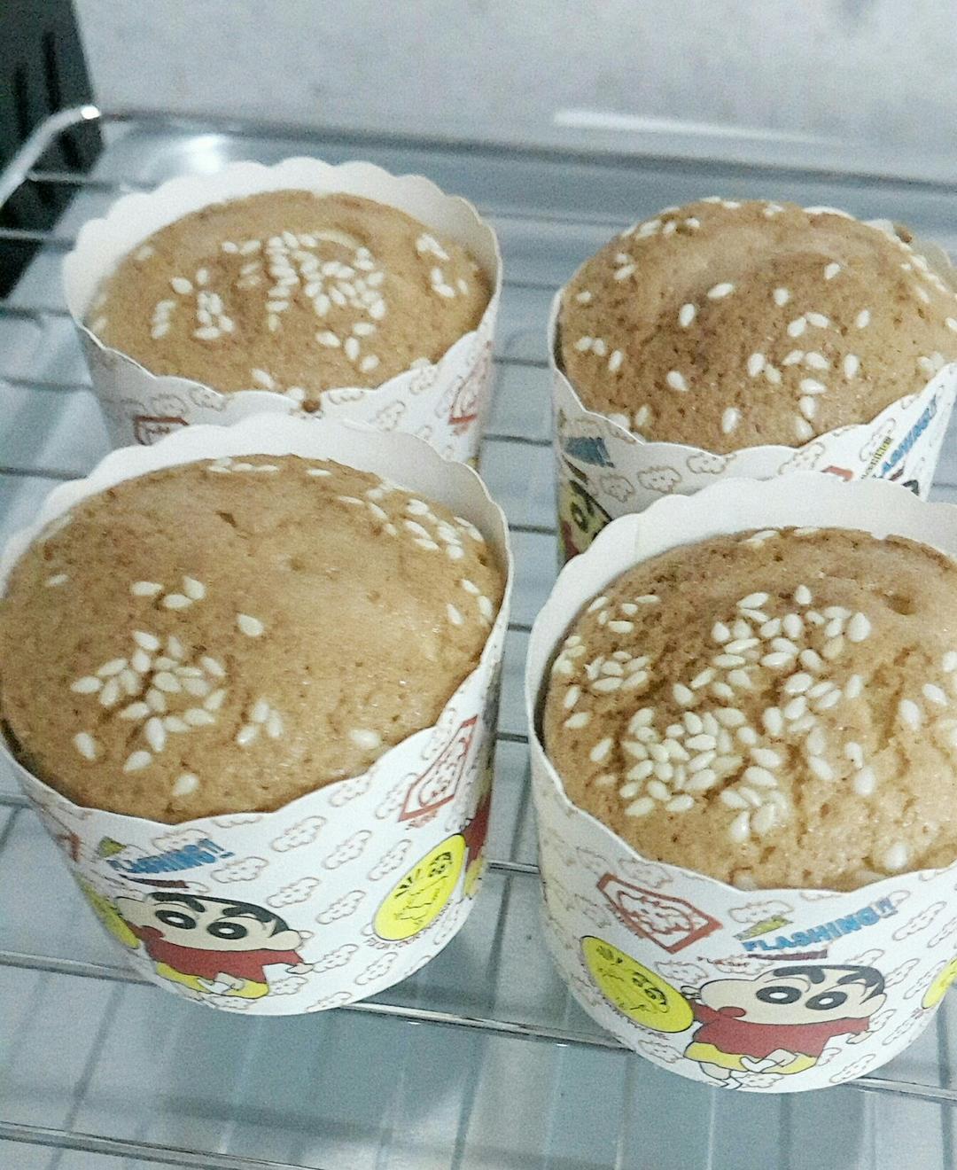 全蛋海绵纸杯蛋糕