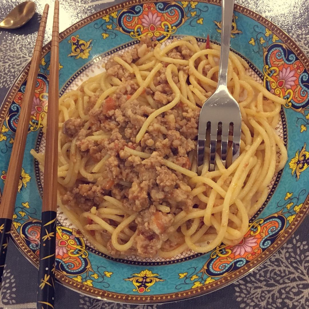 番茄肉酱意大利面