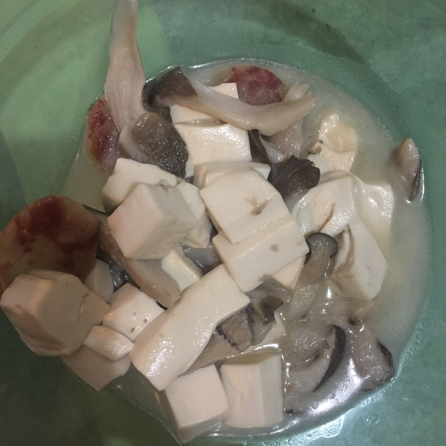 火腿豆腐平菇汤