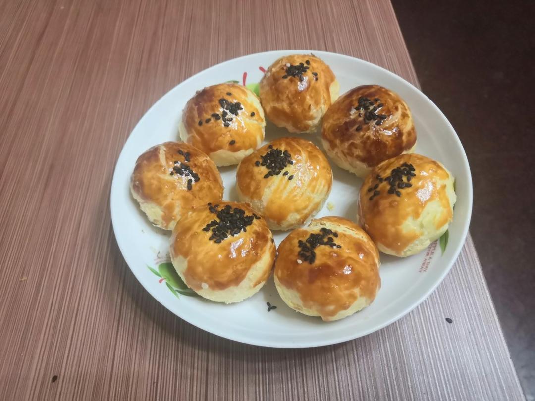 蛋黄酥——奶香浓郁芋泥馅（无猪油版）实践中总结出的详细制作流程