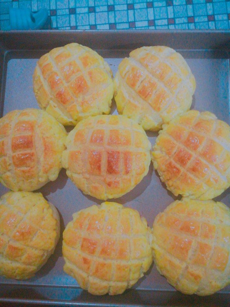 菠萝包