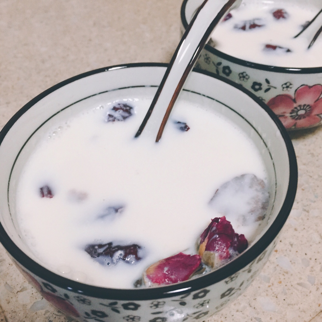 红枣牛奶