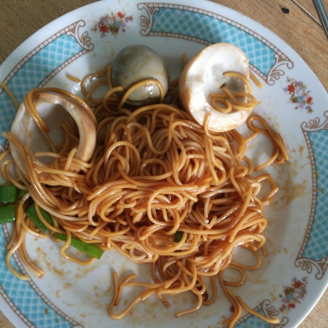 葱油拌面（快手简单，美味无敌）