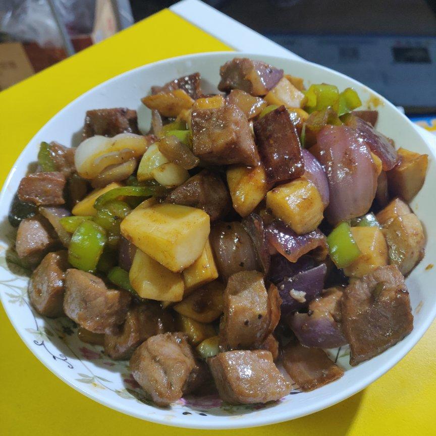 黑椒杏鲍菇牛肉粒