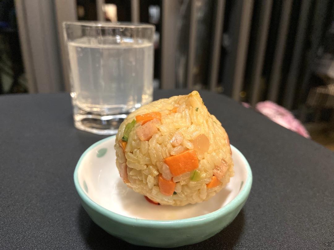 小盆友超爱的肉松饭团子