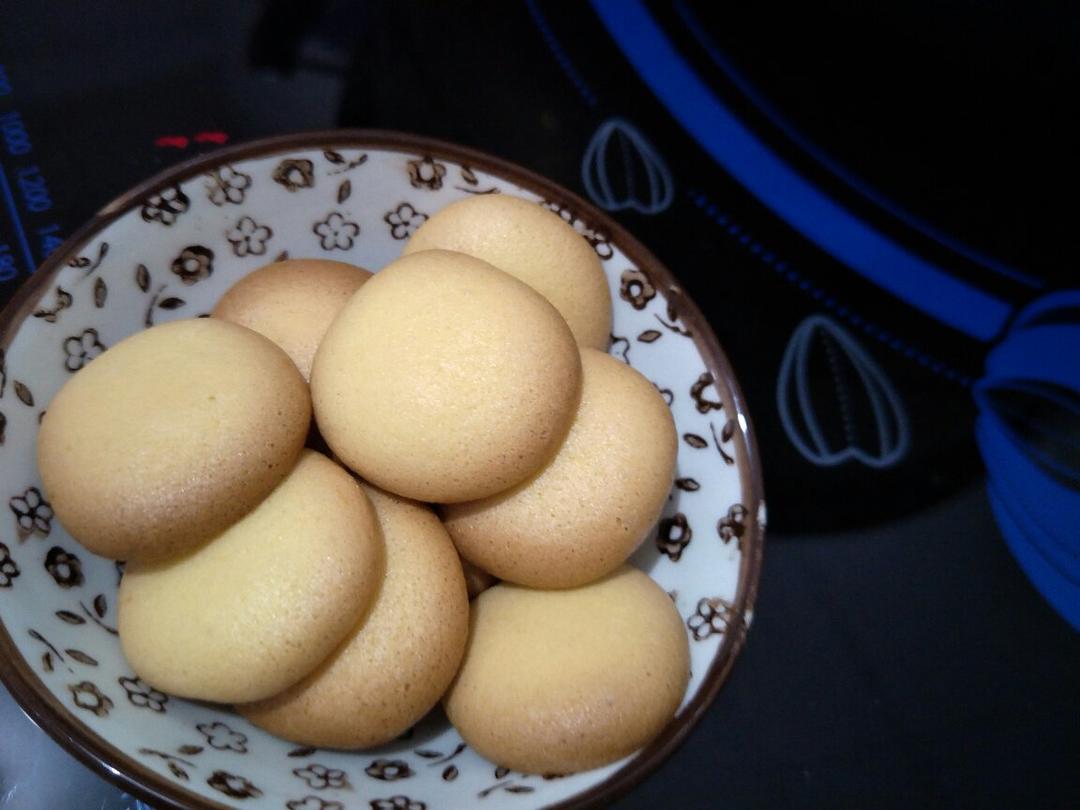 鸡蛋小饼干