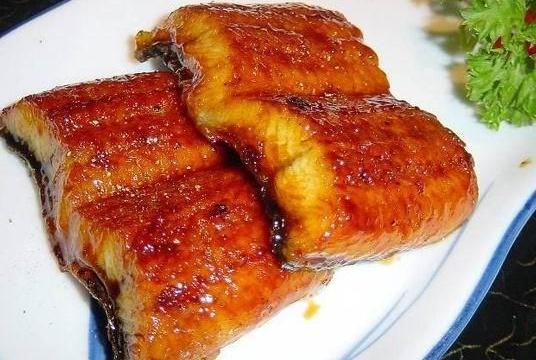 日式烤鳗鱼