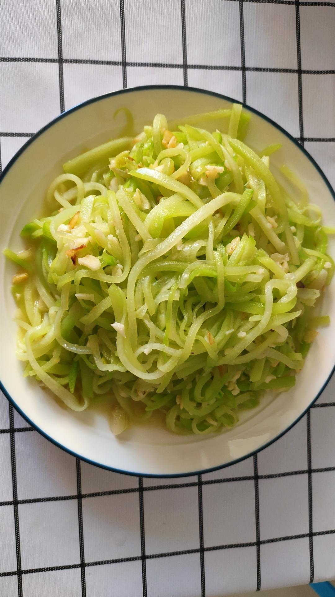 清甜爽口好味道-快炒佛手瓜