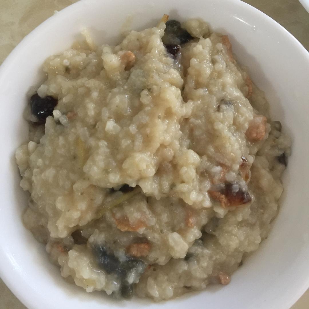 十五分钟快手之香滑皮蛋瘦肉粥(附五分钟电饭煲电压力锅更快捷方法)