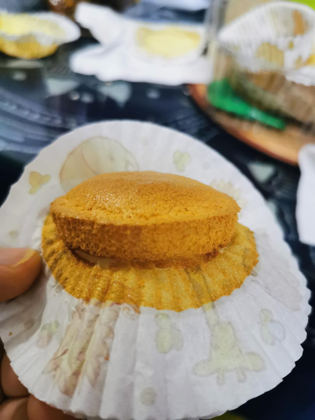 烤箱做蛋糕（戚风蛋糕的做法）