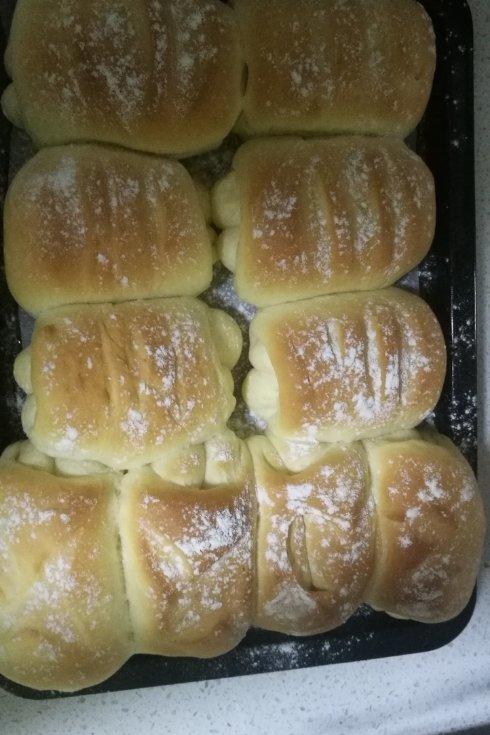 软到不知所措的牛奶卷