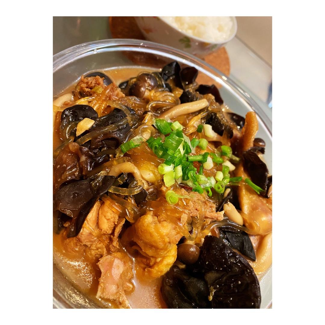 小鸡炖蘑菇
