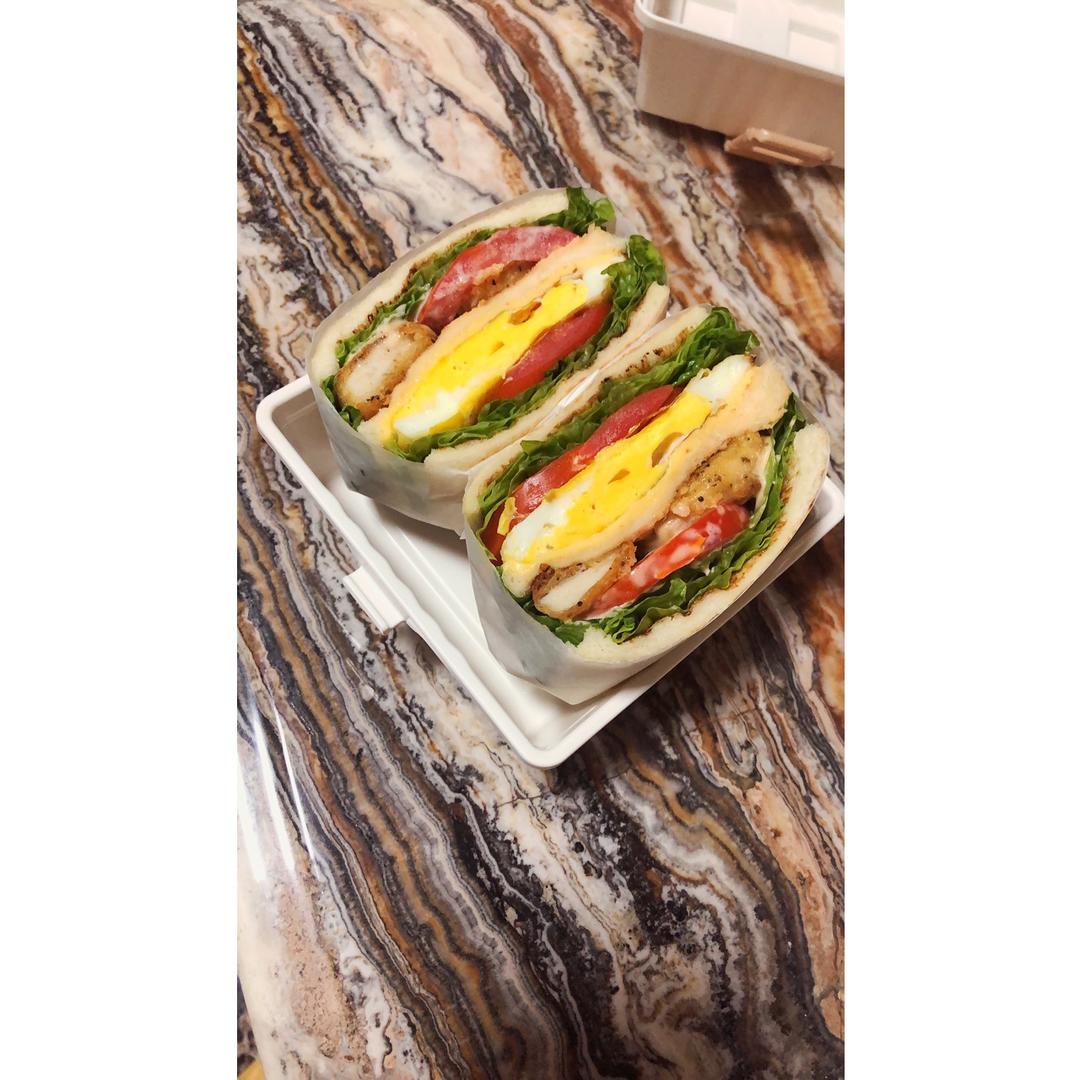 甜辣洋葱鸡肉减肥三明治