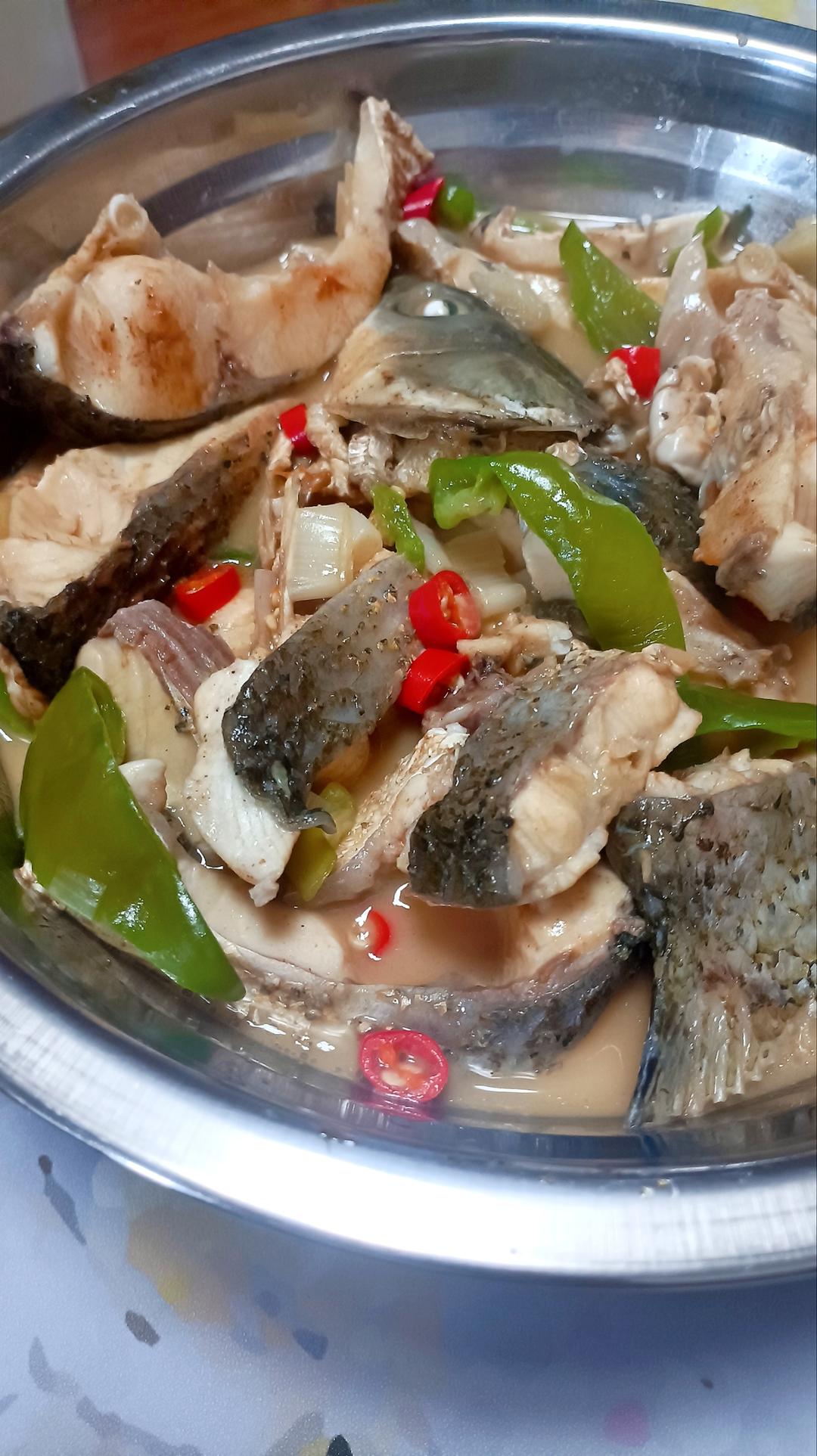 零基础的青椒焖草鱼