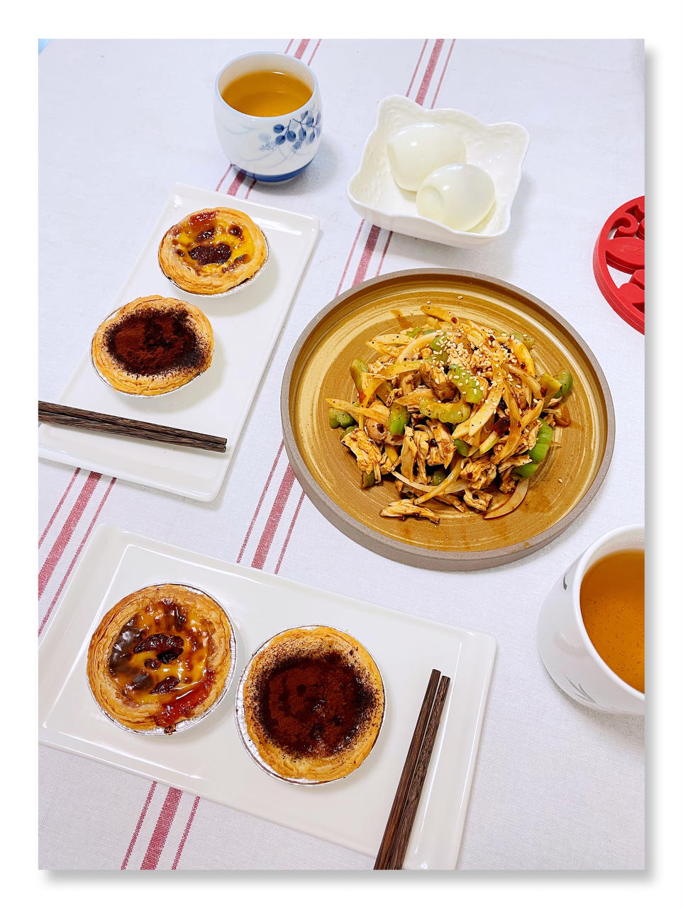 瑞利山和瑞丽安的食堂