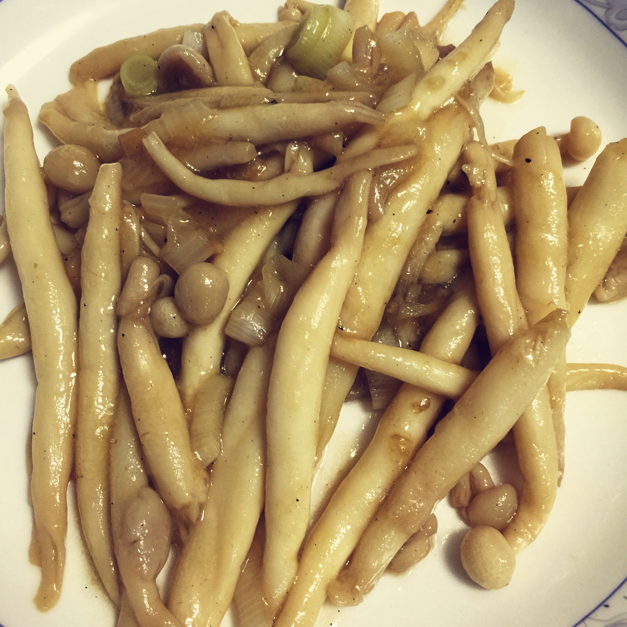 venom-1做的蚝油海鲜菇